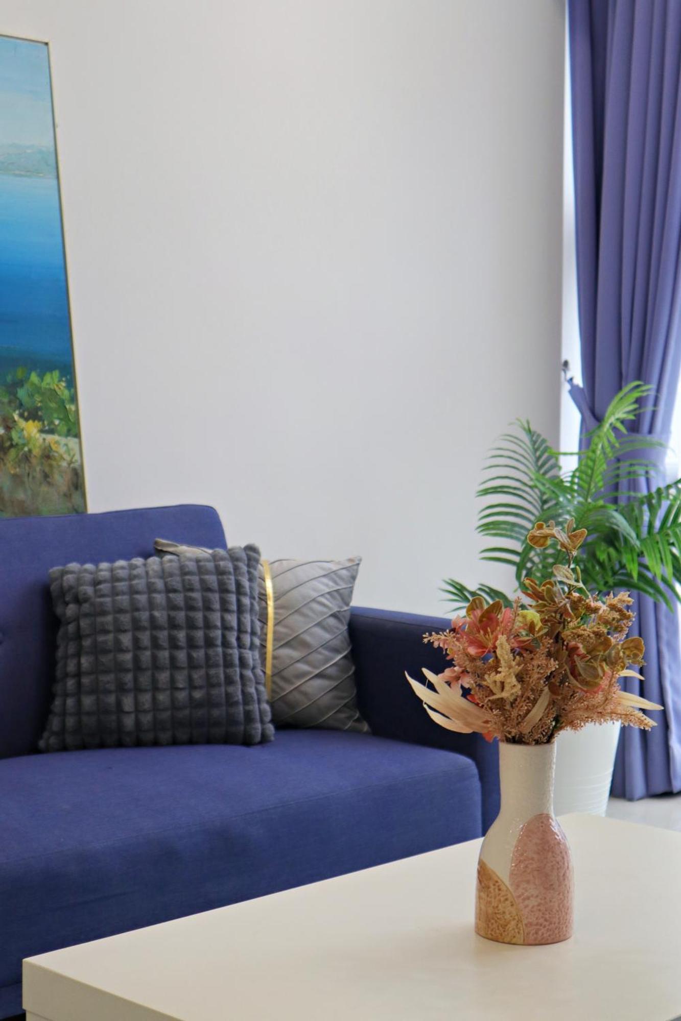 Apartment 5 Pax Santorini Colour Themed At Paradigm Mall,pj *