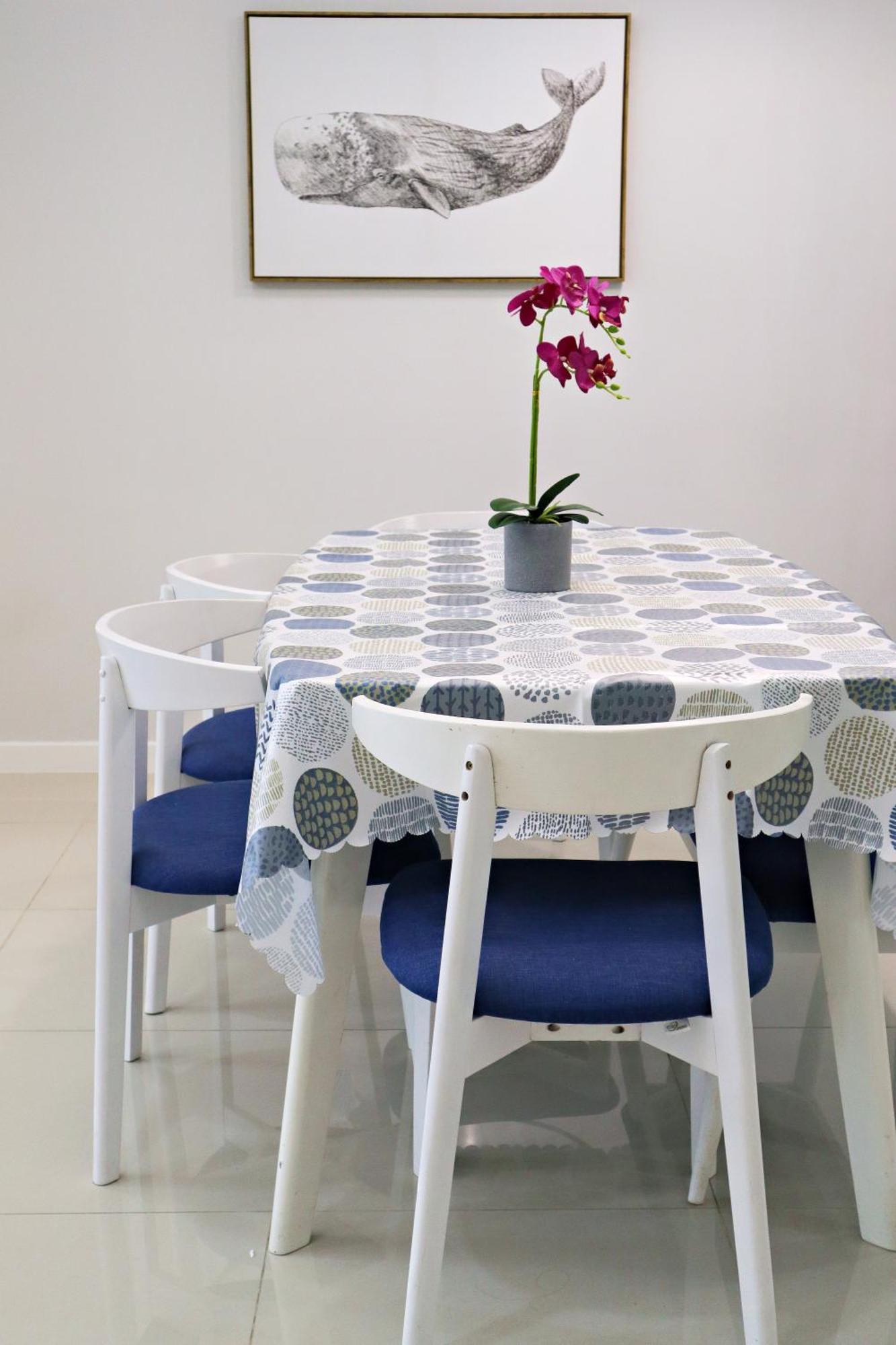Apartment 5 Pax Santorini Colour Themed At Paradigm Mall,pj