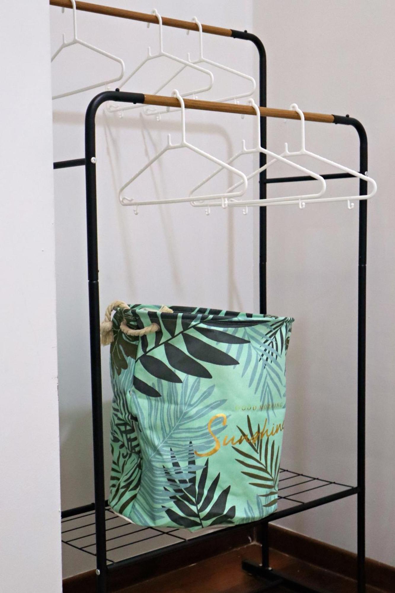5 Pax Santorini Colour Themed At Paradigm Mall,pj Apartment *